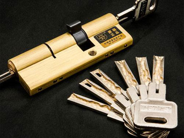 安康24小时上门开锁公司